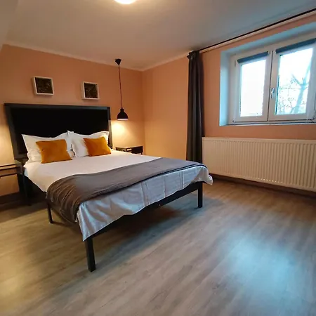 Apartment Pif Livada Postei